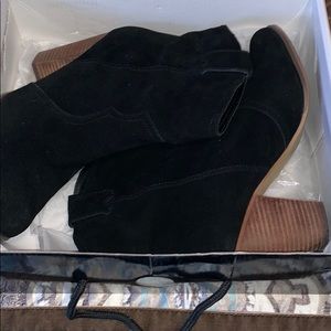 Nine West suede booties